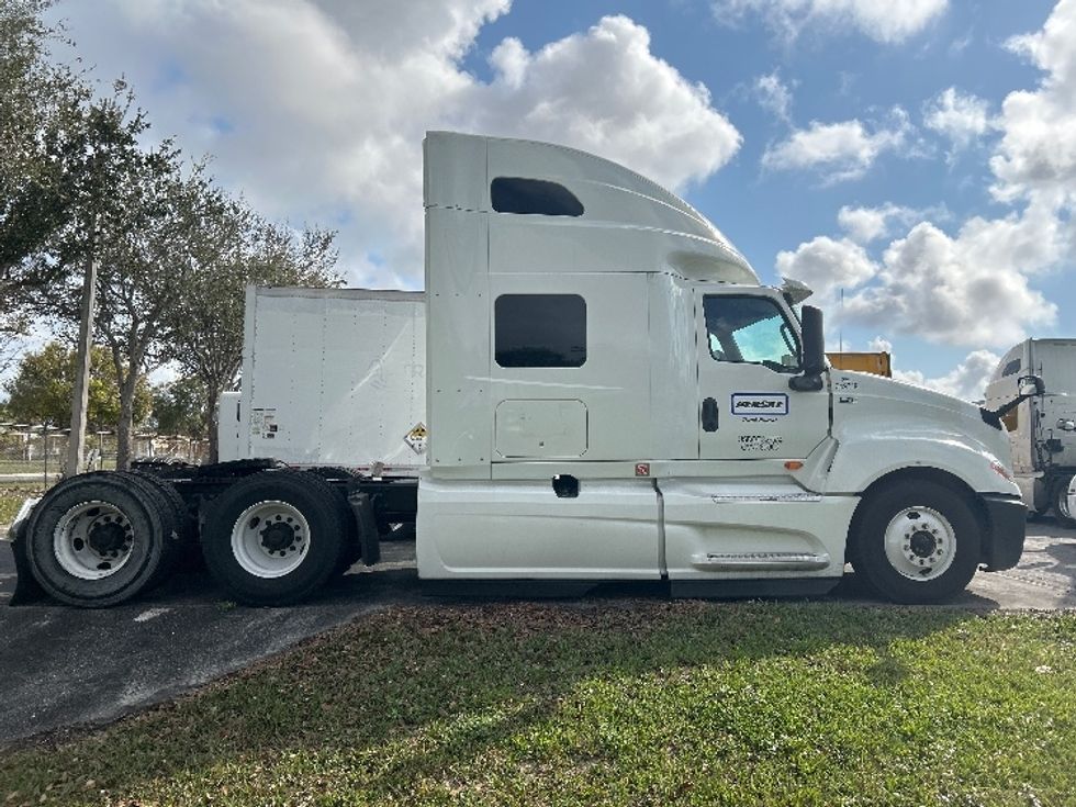 Sleeper Tractor-Heavy Duty Tractors-International-2020-LT625-Riviera Beach-FL-567,233\n\t\tmiles-$ 46,500 - Image 8