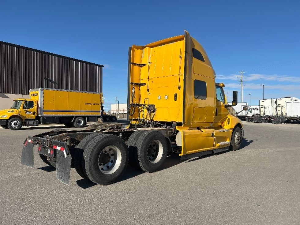 Sleeper Tractor-Heavy Duty Tractors-International-2020-LT625-Rocky View County-AB-648,500\n\t\tkm-$ 63,250 - Image 7