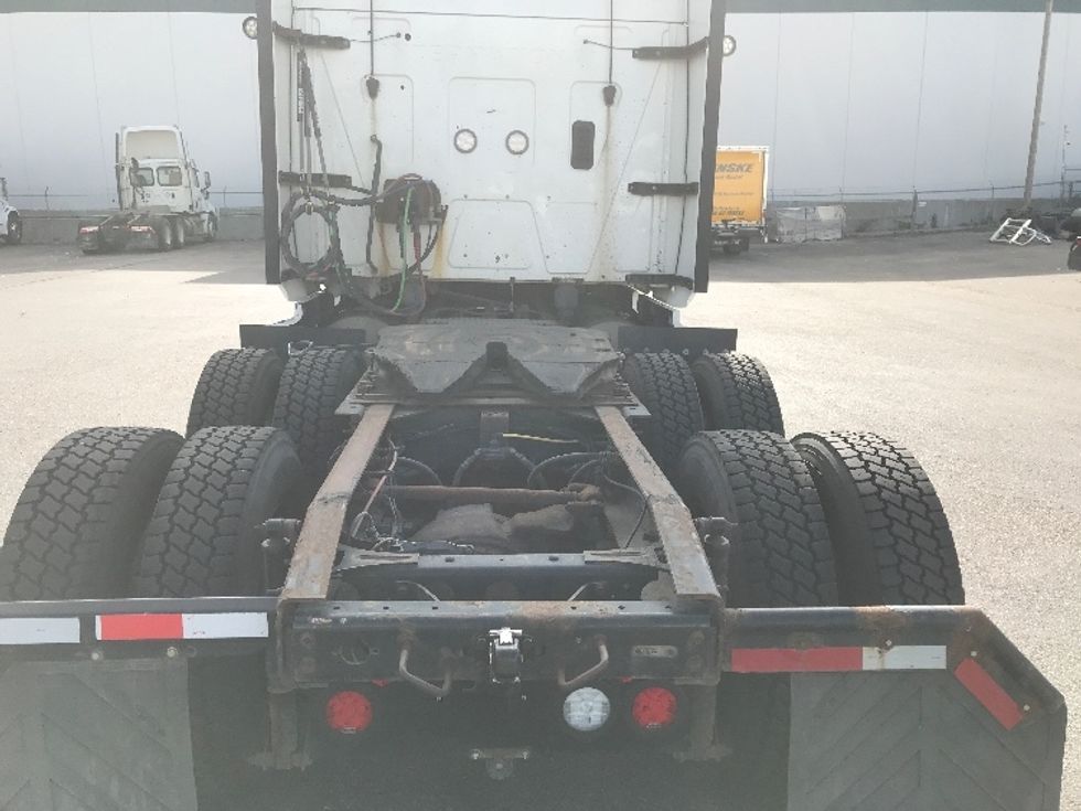 Sleeper Tractor-Heavy Duty Tractors-International-2020-LT625-Rocky View County-AB-765,619\n\t\tkm-$ 67,500 - Image 6