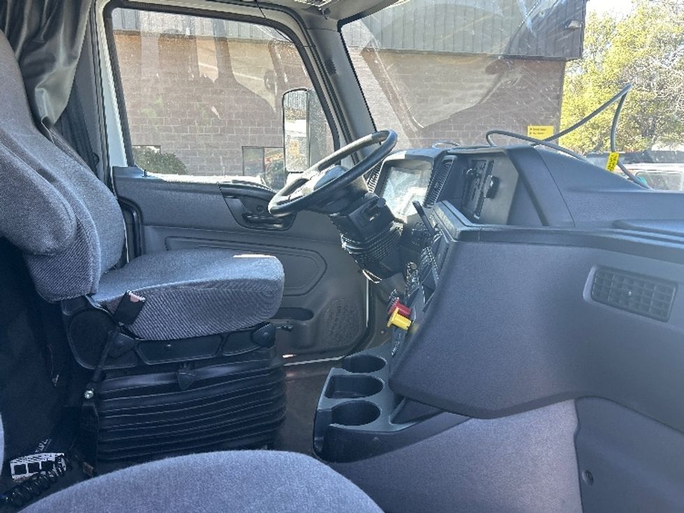 Sleeper Tractor-Heavy Duty Tractors-International-2020-LT625-Sacramento-CA-477,127\n\t\tmiles-$ 47,000 - Image 15