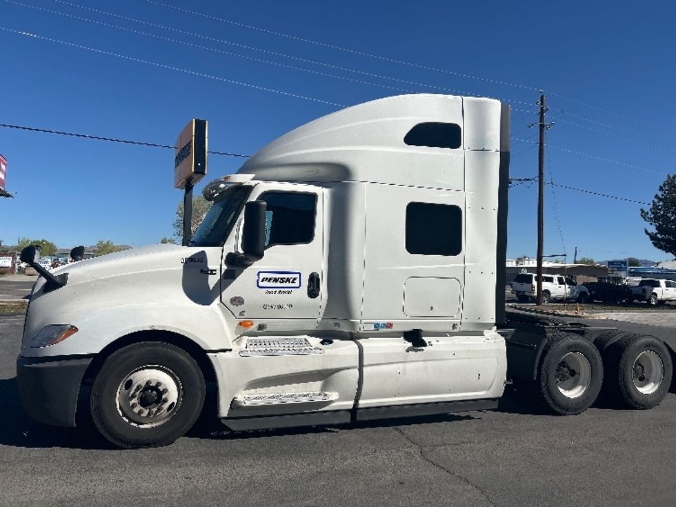 Sleeper Tractor-Heavy Duty Tractors-International-2020-LT625-Sacramento-CA-477,127\n\t\tmiles-$ 47,000 - Image 4