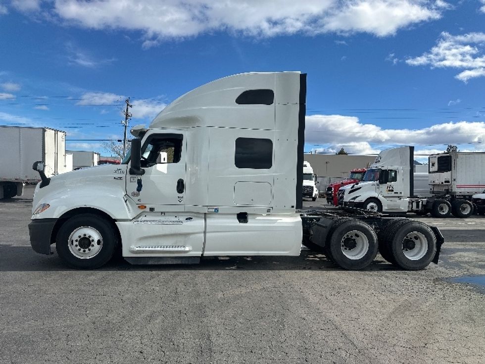 Sleeper Tractor-Heavy Duty Tractors-International-2020-LT625-Sparks-NV-545,568\n\t\tmiles-$ 42,000 - Image 4