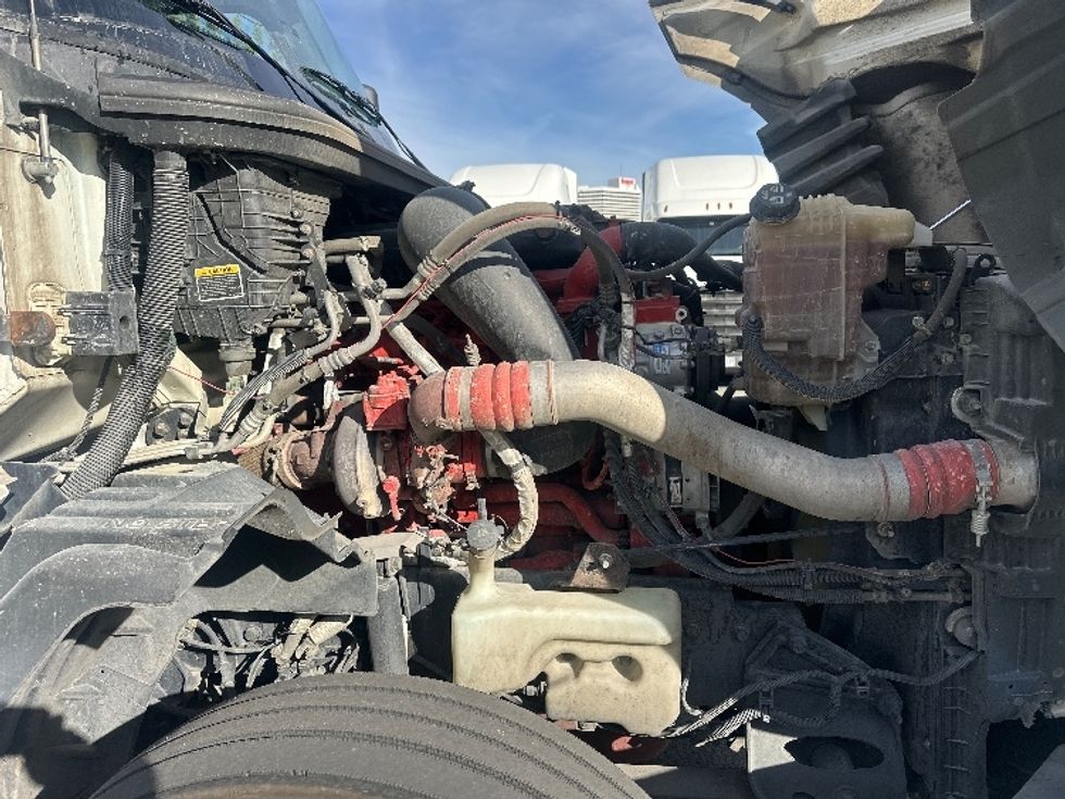 Sleeper Tractor-Heavy Duty Tractors-International-2020-LT625-Sparks-NV-628,350\n\t\tmiles-$ 38,750 - Image 20