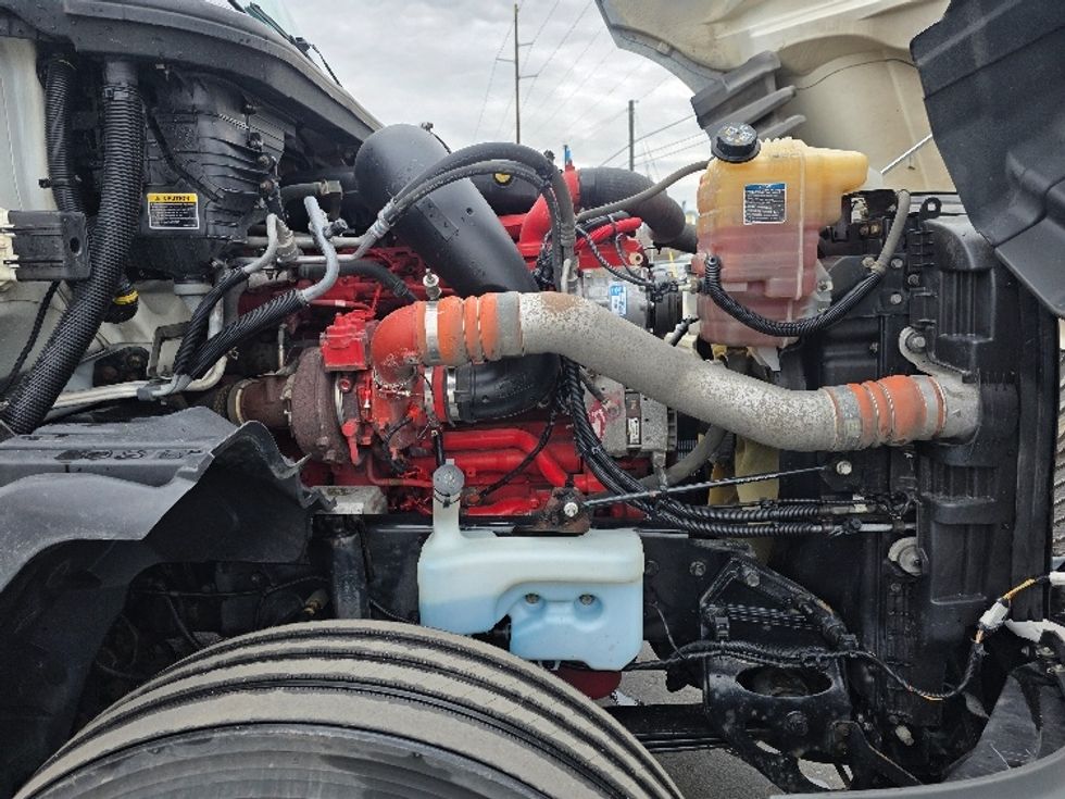 Sleeper Tractor-Heavy Duty Tractors-International-2020-LT625-Spokane Valley-WA-436,707\n\t\tmiles-$ 44,250 - Image 19