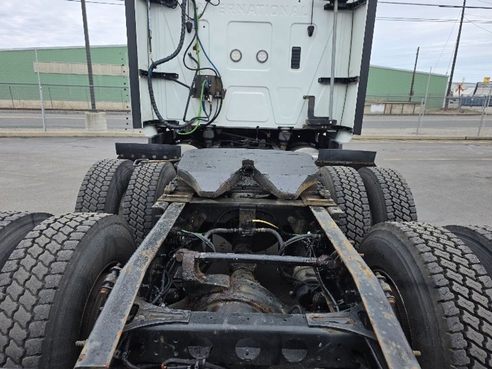 Sleeper Tractor-Heavy Duty Tractors-International-2020-LT625-Spokane Valley-WA-436,707\n\t\tmiles-$ 44,250 - Image 6