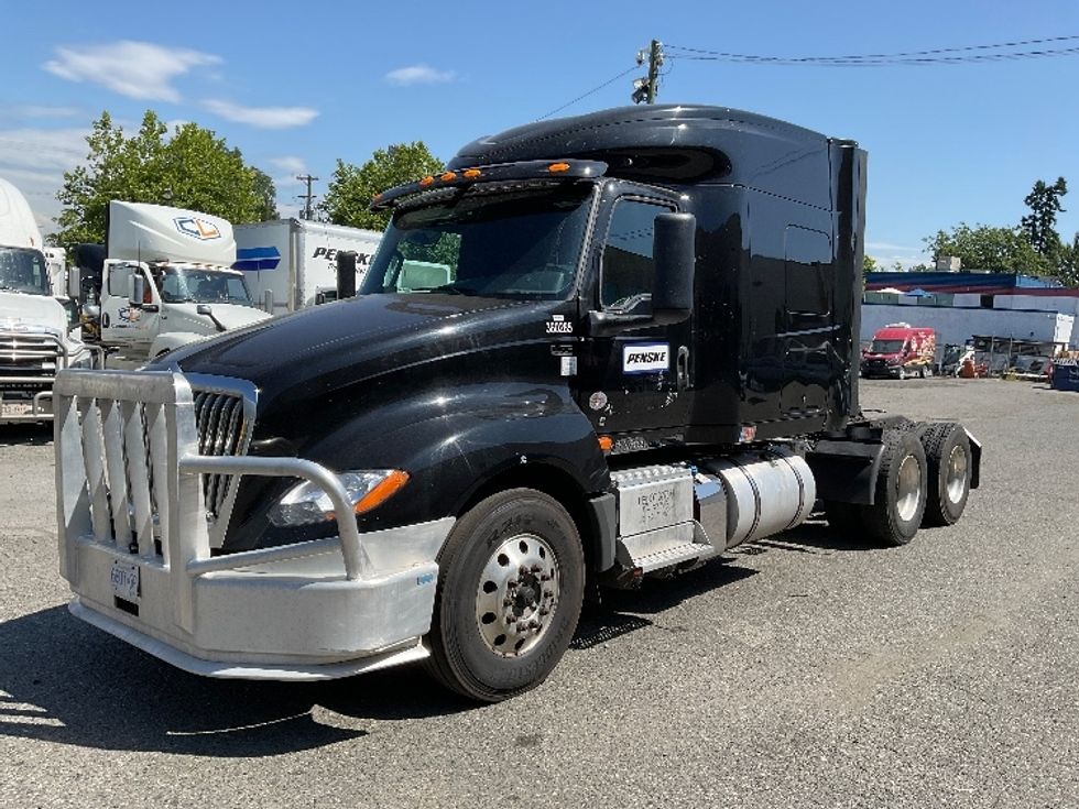 Sleeper Tractor-Heavy Duty Tractors-International-2020-LT625-Surrey-BC-417,599\n\t\tkm-$ 73,250 - Image 3
