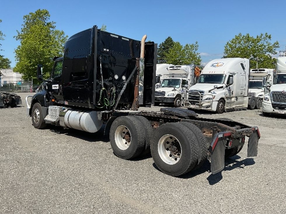 Sleeper Tractor-Heavy Duty Tractors-International-2020-LT625-Surrey-BC-417,599\n\t\tkm-$ 73,250 - Image 5
