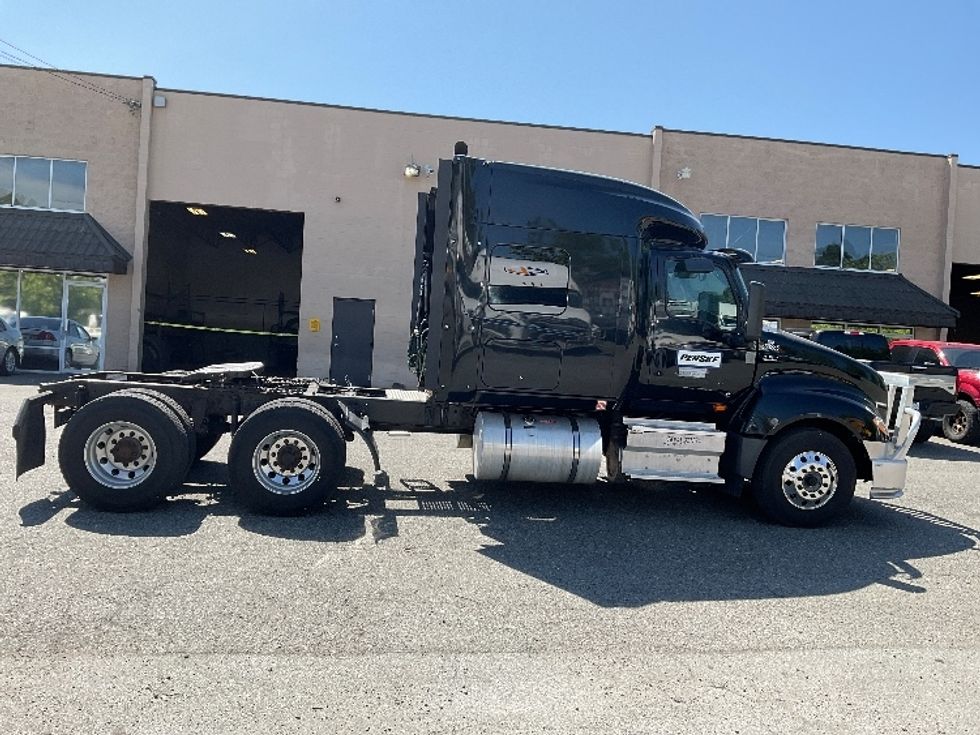 Sleeper Tractor-Heavy Duty Tractors-International-2020-LT625-Surrey-BC-417,599\n\t\tkm-$ 73,250 - Image 8