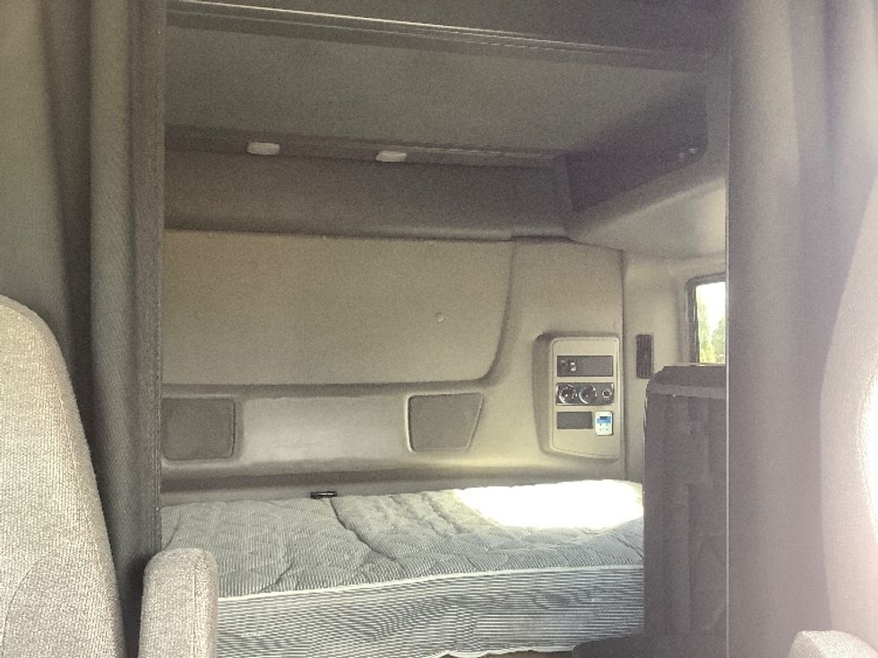 Sleeper Tractor-Heavy Duty Tractors-International-2020-LT625-Tacoma-WA-594,279\n\t\tmiles-$ 43,500 - Image 16