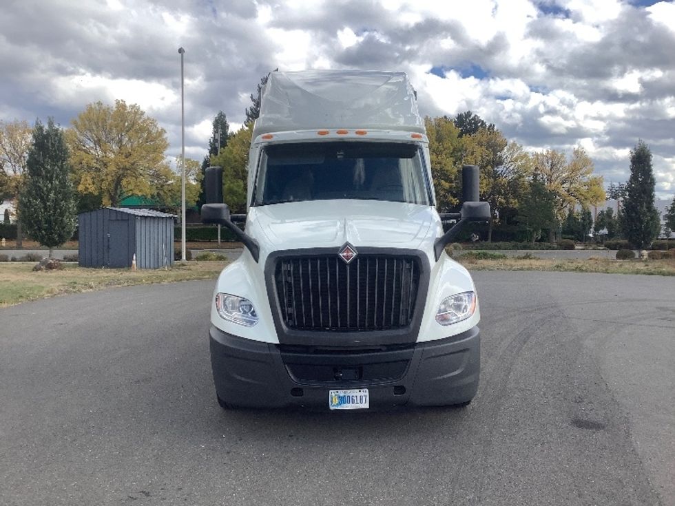 Sleeper Tractor-Heavy Duty Tractors-International-2020-LT625-Tacoma-WA-594,279\n\t\tmiles-$ 43,500 - Image 2