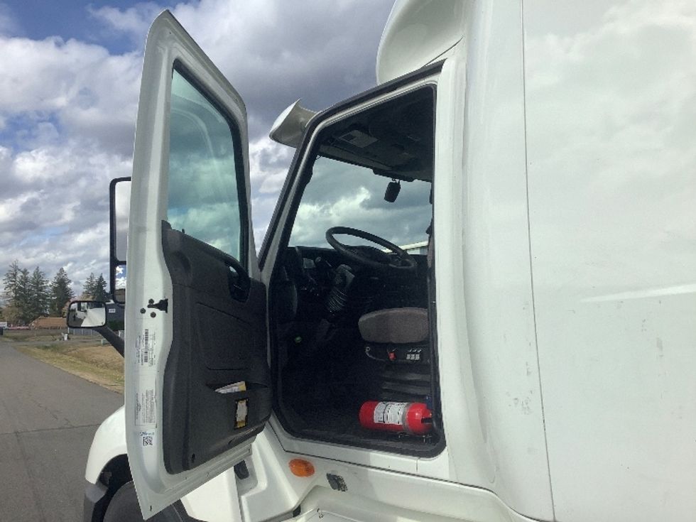 Sleeper Tractor-Heavy Duty Tractors-International-2020-LT625-Tacoma-WA-594,279\n\t\tmiles-$ 43,500 - Image 9