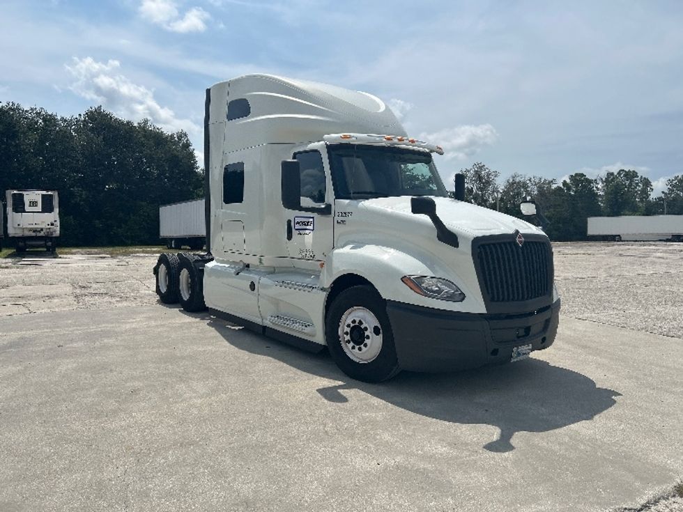 Sleeper Tractor-Heavy Duty Tractors-International-2020-LT625-Tampa-FL-336,220\n\t\tmiles-$ 60,250 - Image 1