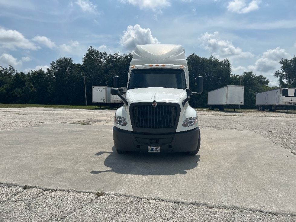 Sleeper Tractor-Heavy Duty Tractors-International-2020-LT625-Tampa-FL-336,220\n\t\tmiles-$ 60,250 - Image 2