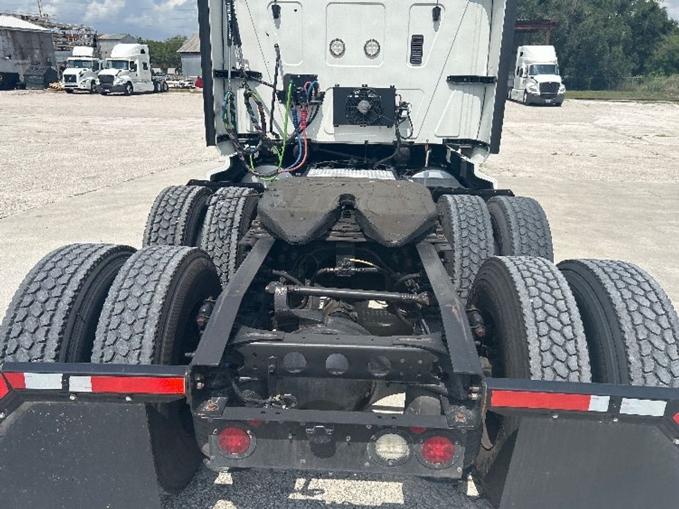 Sleeper Tractor-Heavy Duty Tractors-International-2020-LT625-Tampa-FL-336,220\n\t\tmiles-$ 60,250 - Image 6