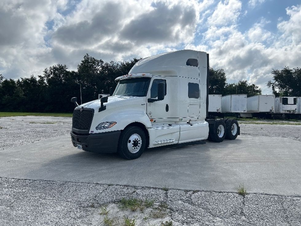 Sleeper Tractor-Heavy Duty Tractors-International-2020-LT625-Tampa-FL-367,608\n\t\tmiles-$ 58,250 - Image 3