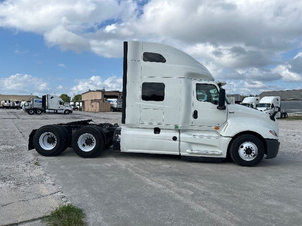 Sleeper Tractor-Heavy Duty Tractors-International-2020-LT625-Tampa-FL-367,608\n\t\tmiles-$ 58,250 - Image 8