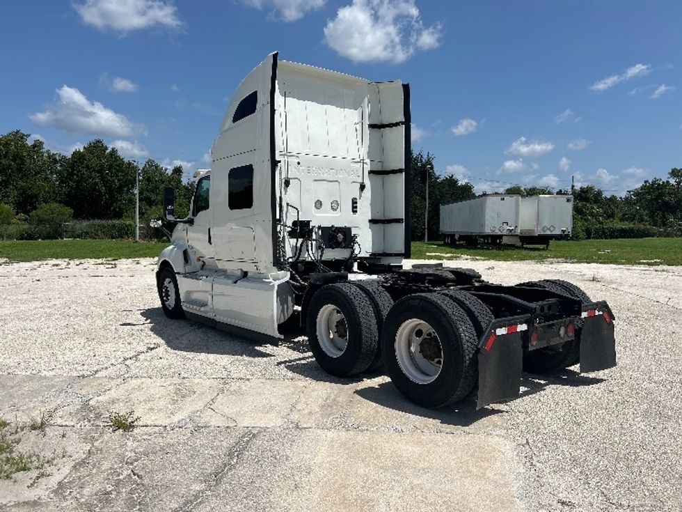 Sleeper Tractor-Heavy Duty Tractors-International-2020-LT625-Tampa-FL-399,716\n\t\tmiles-$ 56,250 - Image 5