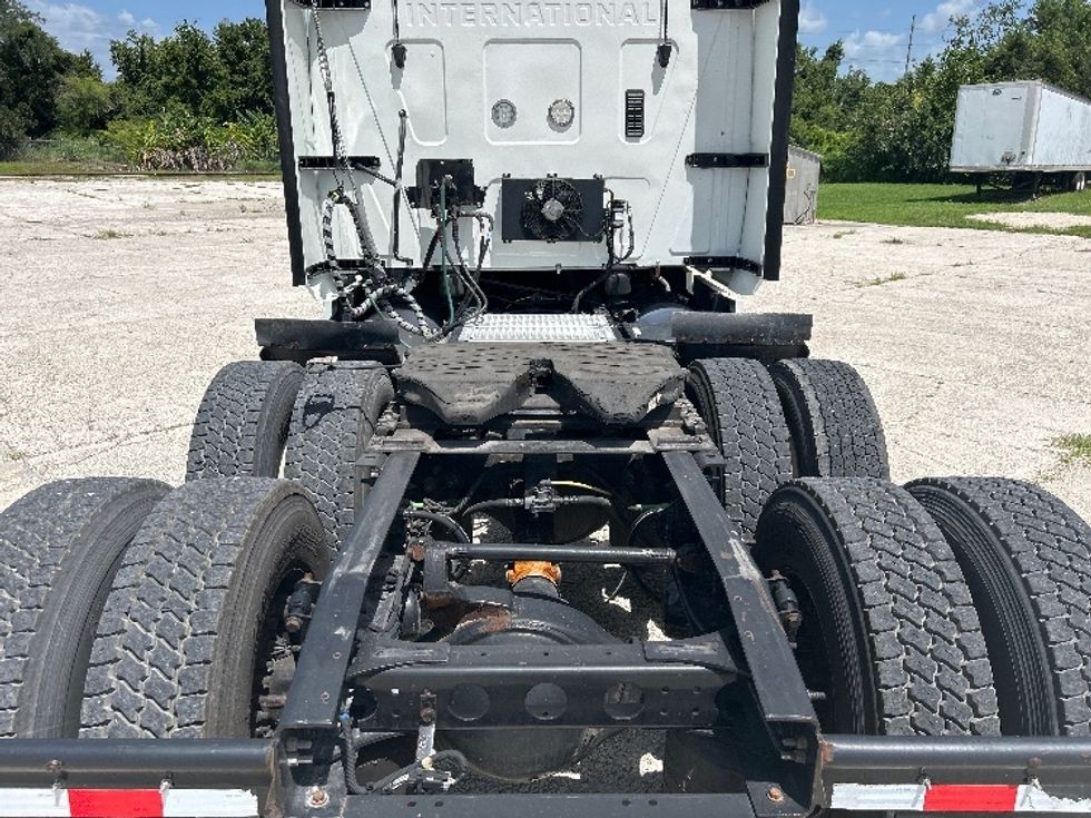 Sleeper Tractor-Heavy Duty Tractors-International-2020-LT625-Tampa-FL-399,716\n\t\tmiles-$ 56,250 - Image 6