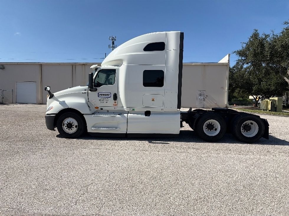 Sleeper Tractor-Heavy Duty Tractors-International-2020-LT625-Tampa-FL-405,232\n\t\tmiles-$ 56,000 - Image 4