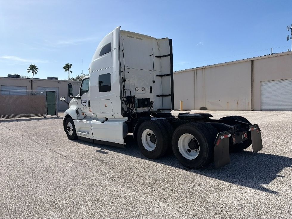 Sleeper Tractor-Heavy Duty Tractors-International-2020-LT625-Tampa-FL-405,232\n\t\tmiles-$ 56,000 - Image 5