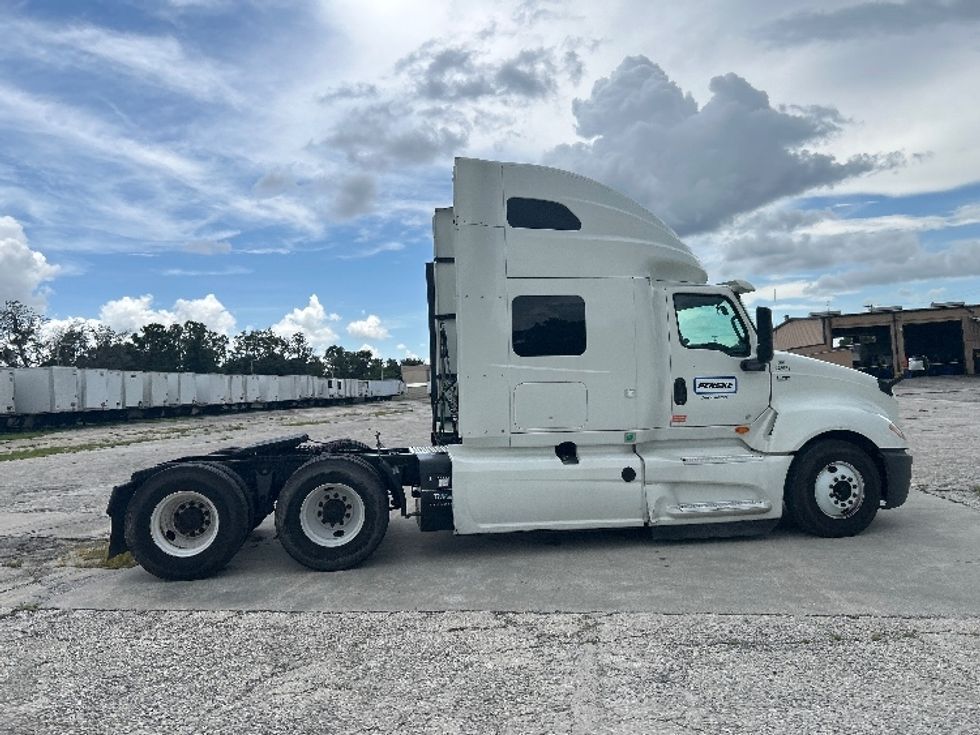 Sleeper Tractor-Heavy Duty Tractors-International-2020-LT625-Tampa-FL-423,738\n\t\tmiles-$ 54,750 - Image 8