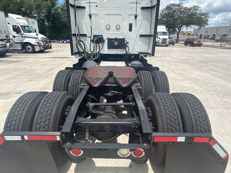 Sleeper Tractor-Heavy Duty Tractors-International-2020-LT625-Tampa-FL-475,287\n\t\tmiles-$ 53,500 - Image 6