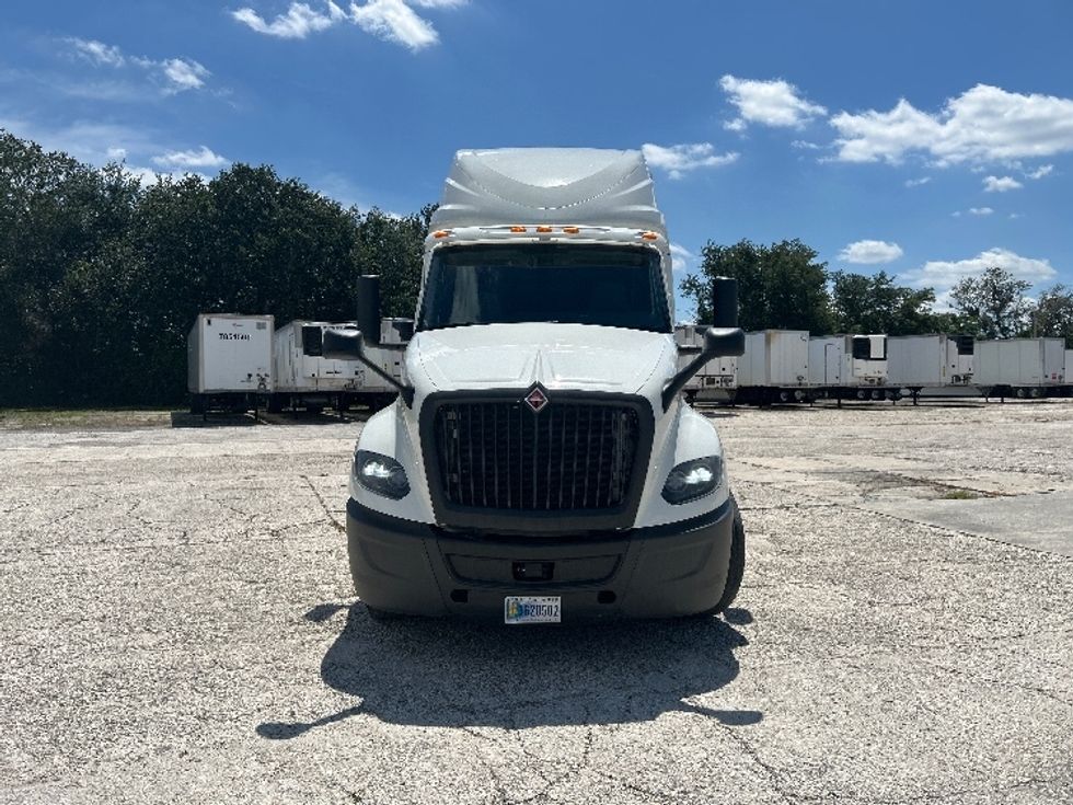 Sleeper Tractor-Heavy Duty Tractors-International-2020-LT625-Tampa-FL-540,472\n\t\tmiles-$ 48,750 - Image 2