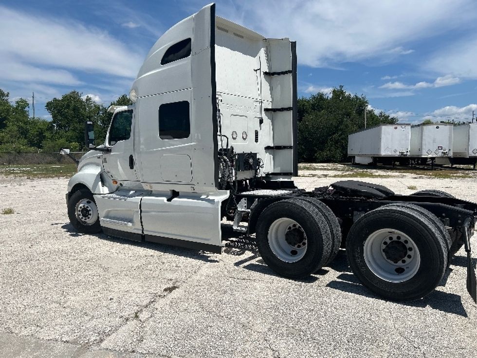 Sleeper Tractor-Heavy Duty Tractors-International-2020-LT625-Tampa-FL-540,472\n\t\tmiles-$ 48,750 - Image 5