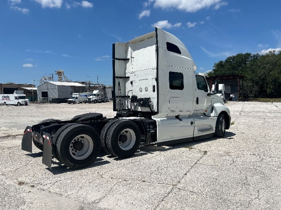 Sleeper Tractor-Heavy Duty Tractors-International-2020-LT625-Tampa-FL-540,472\n\t\tmiles-$ 48,750 - Image 7