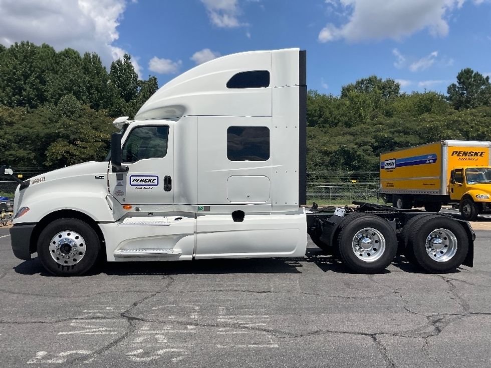 Sleeper Tractor-Heavy Duty Tractors-International-2020-LT625-Tampa-FL-583,128\n\t\tmiles-$ 41,500 - Image 4