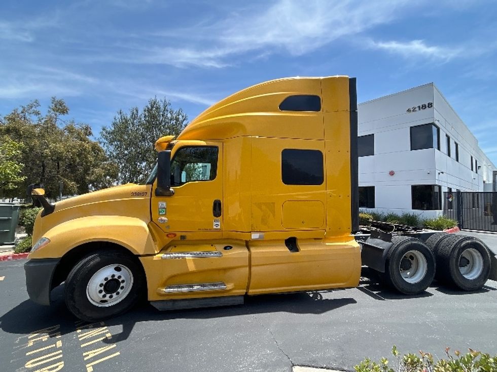 Sleeper Tractor-Heavy Duty Tractors-International-2020-LT625-Torrance-CA-404,258\n\t\tmiles-$ 47,250 - Image 4