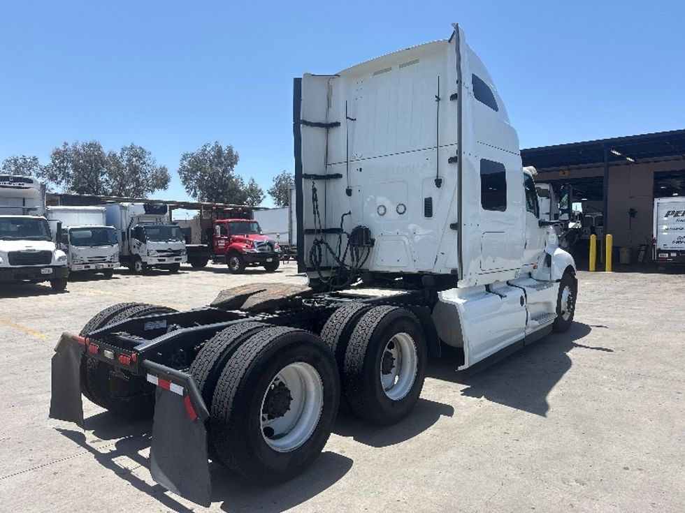 Sleeper Tractor-Heavy Duty Tractors-International-2020-LT625-Torrance-CA-488,771\n\t\tmiles-$ 40,500 - Image 7