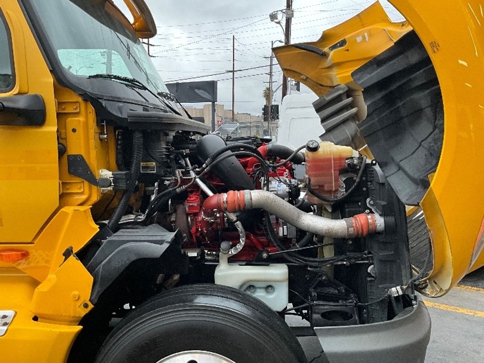 Sleeper Tractor-Heavy Duty Tractors-International-2020-LT625-Torrance-CA-565,220\n\t\tmiles-$ 51,000 - Image 20