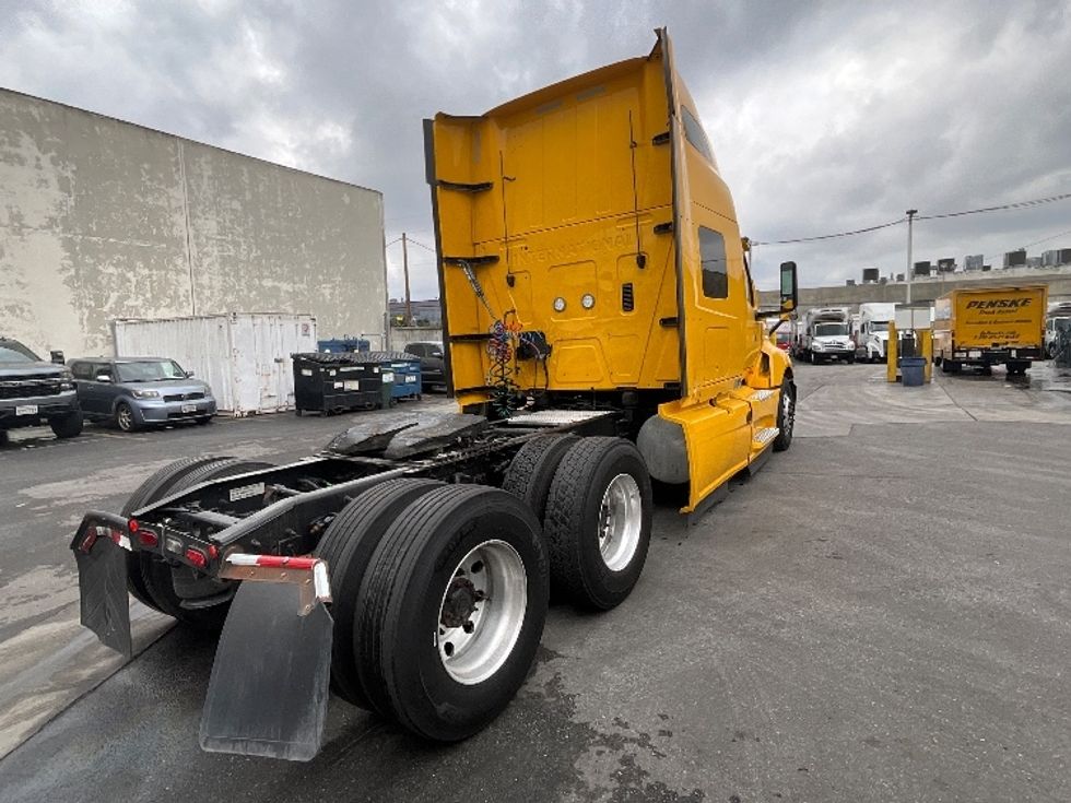 Sleeper Tractor-Heavy Duty Tractors-International-2020-LT625-Torrance-CA-565,220\n\t\tmiles-$ 51,000 - Image 7