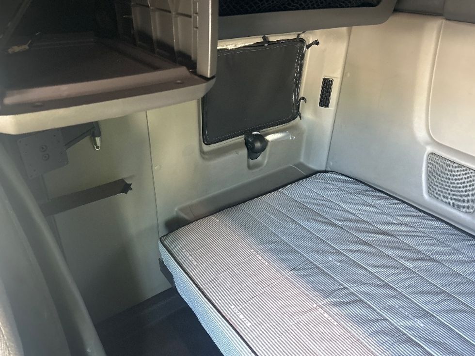 Sleeper Tractor-Heavy Duty Tractors-International-2020-LT625-Tucson-AZ-533,747\n\t\tmiles-$ 29,250 - Image 19