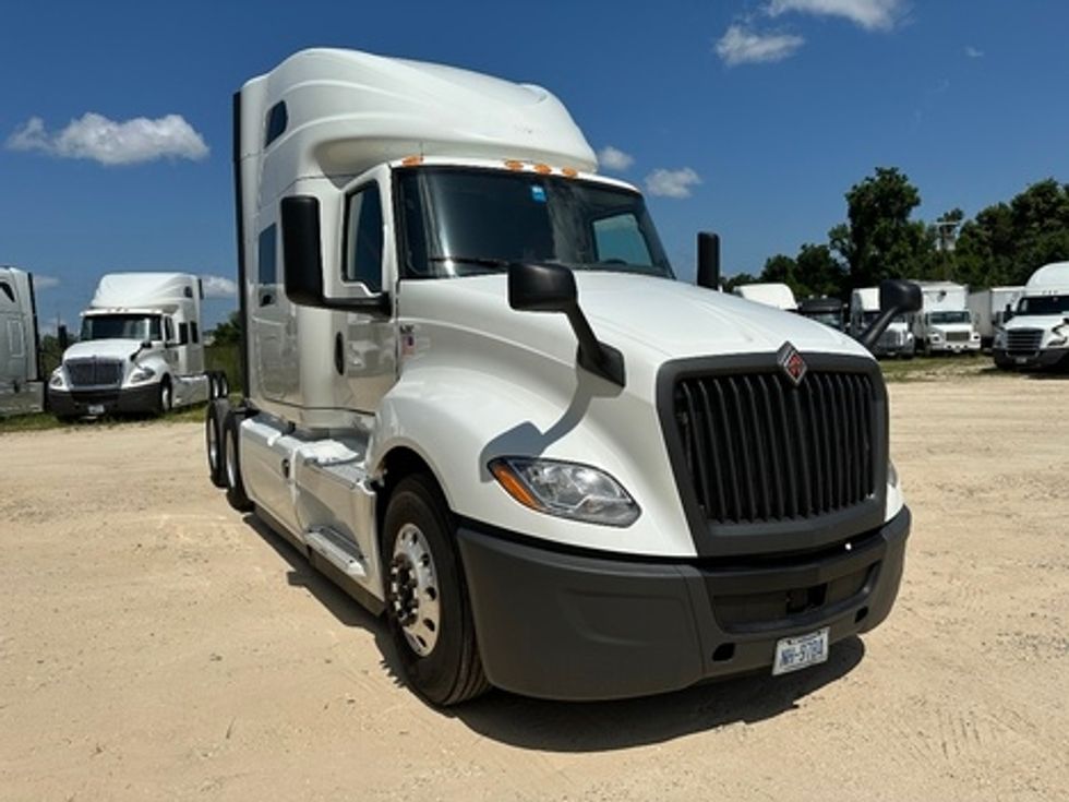 Sleeper Tractor-Heavy Duty Tractors-International-2020-LT625-Valdosta-GA-413,454\n\t\tmiles-$ 51,500 - Image 7