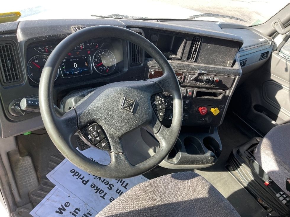 Sleeper Tractor-Heavy Duty Tractors-International-2020-LT625-Warren-MI-426,746\n\t\tmiles-$ 52,750 - Image 11