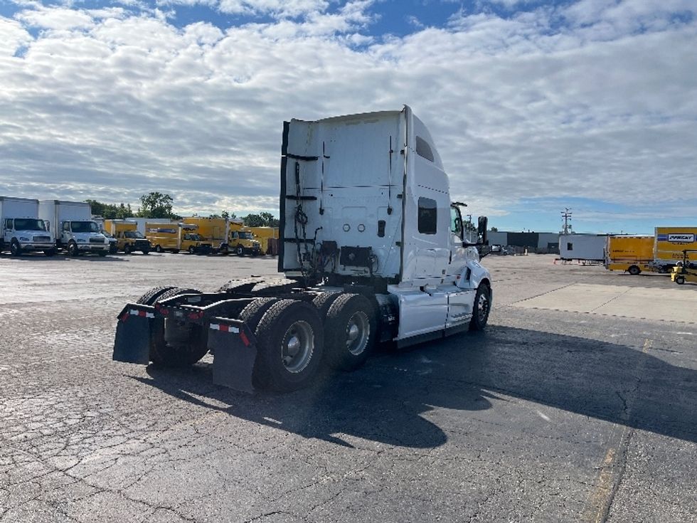 Sleeper Tractor-Heavy Duty Tractors-International-2020-LT625-Warren-MI-426,746\n\t\tmiles-$ 52,750 - Image 7