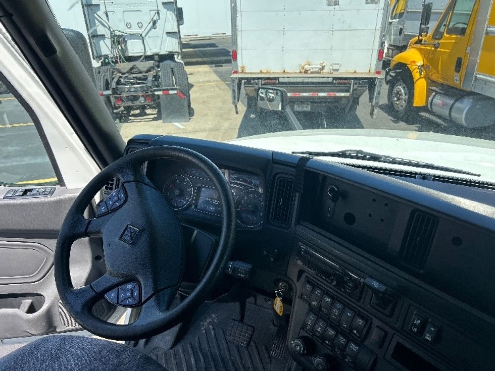 Sleeper Tractor-Heavy Duty Tractors-International-2020-LT625-West Babylon-NY-469,291\n\t\tmiles-$ 51,500 - Image 11