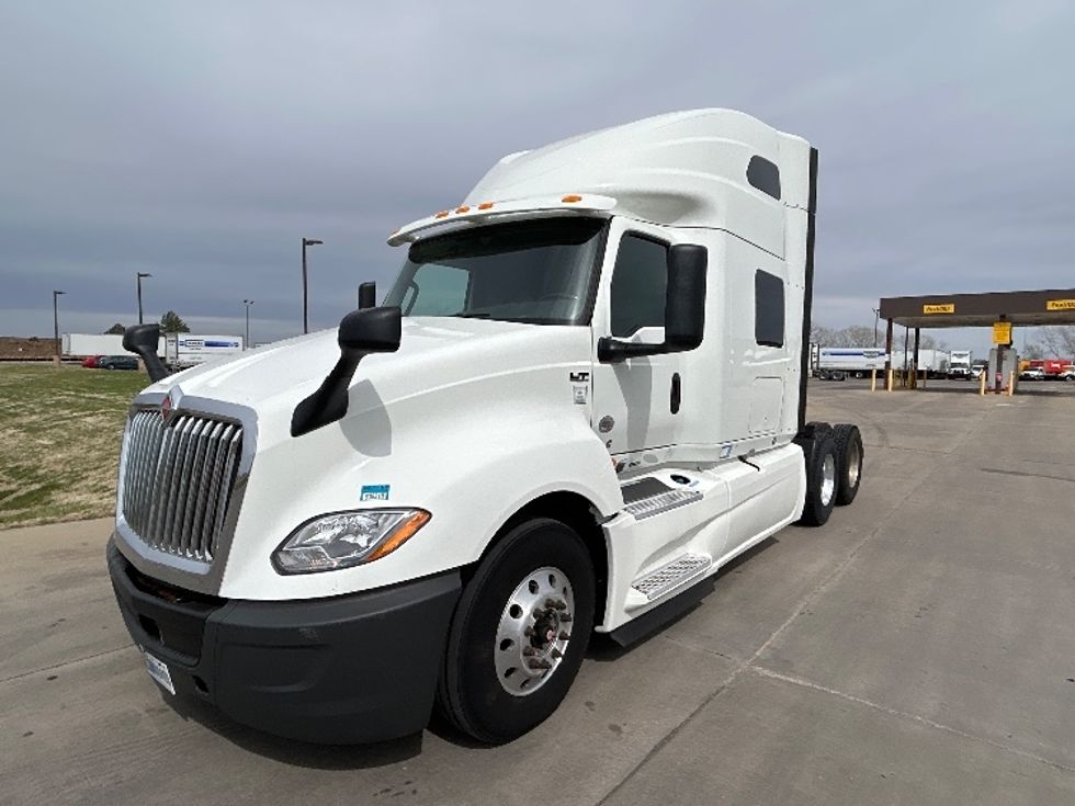 Sleeper Tractor-Heavy Duty Tractors-International-2020-LT625-Wichita-KS-521,584\n\t\tmiles-$ 20,000 - Image 3