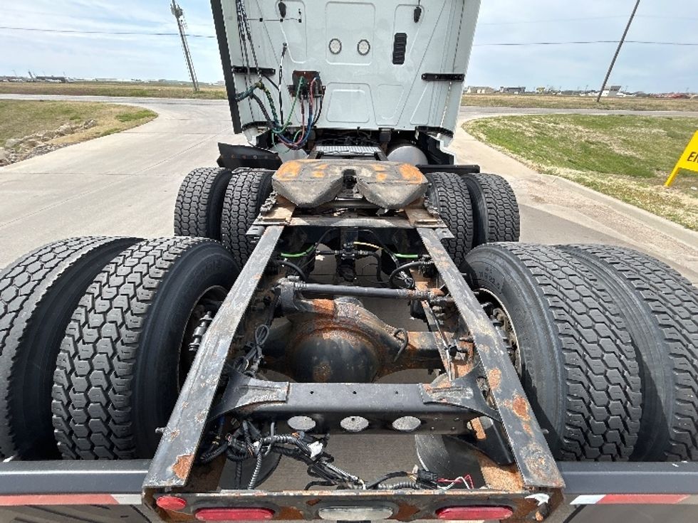 Sleeper Tractor-Heavy Duty Tractors-International-2020-LT625-Wichita-KS-521,584\n\t\tmiles-$ 20,000 - Image 6