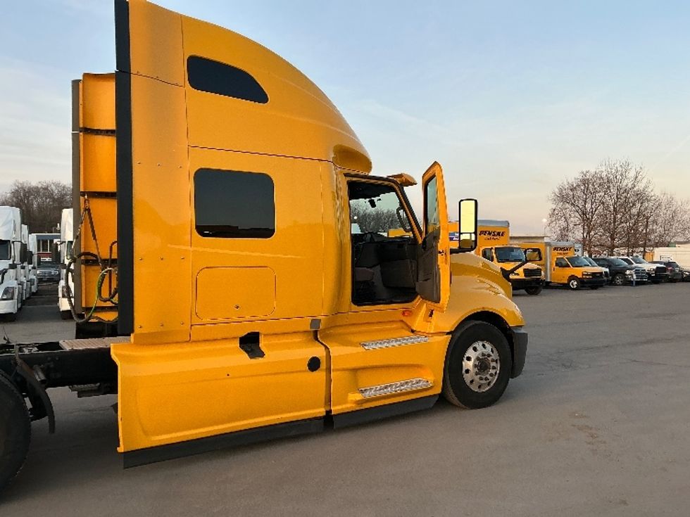 Sleeper Tractor-Heavy Duty Tractors-International-2020-LT625-Wilkes Barre-PA-391,244\n\t\tmiles-$ 55,250 - Image 13