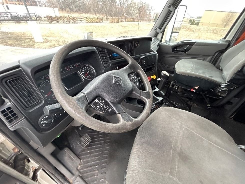 Sleeper Tractor-Heavy Duty Tractors-International-2020-LT625-Windsor-WI-595,369\n\t\tmiles-$ 30,000 - Image 10