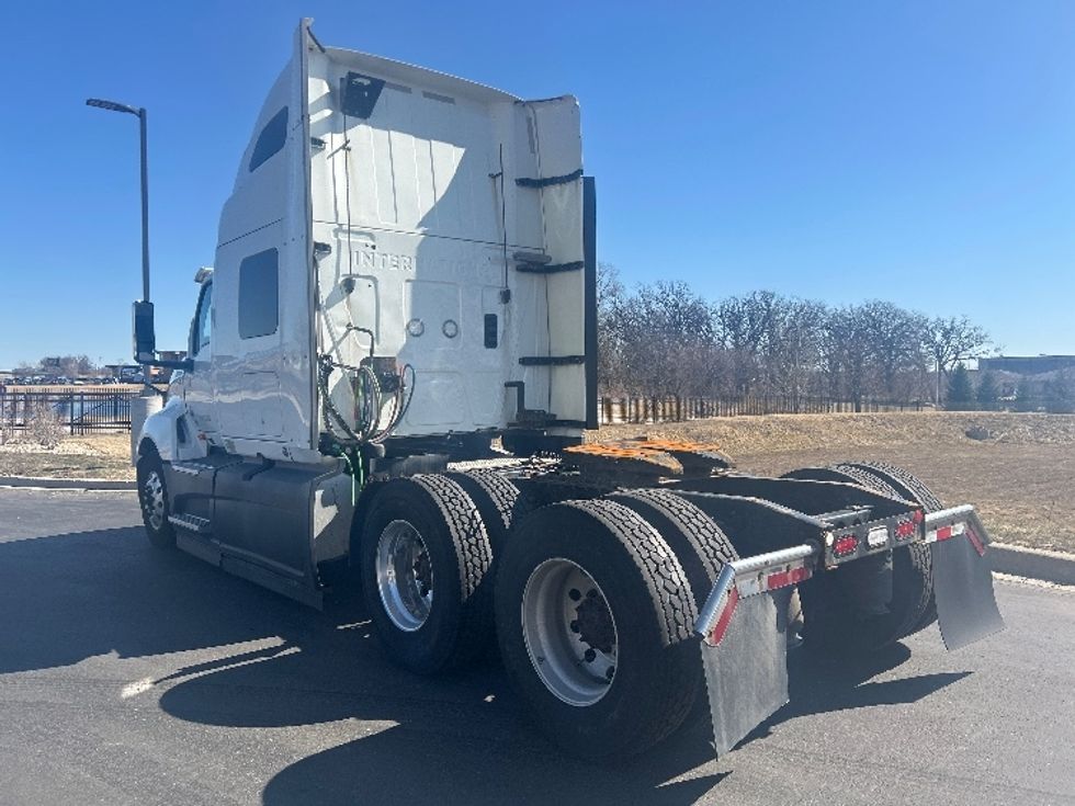 Sleeper Tractor-Heavy Duty Tractors-International-2020-LT625-Windsor-WI-595,369\n\t\tmiles-$ 30,000 - Image 5