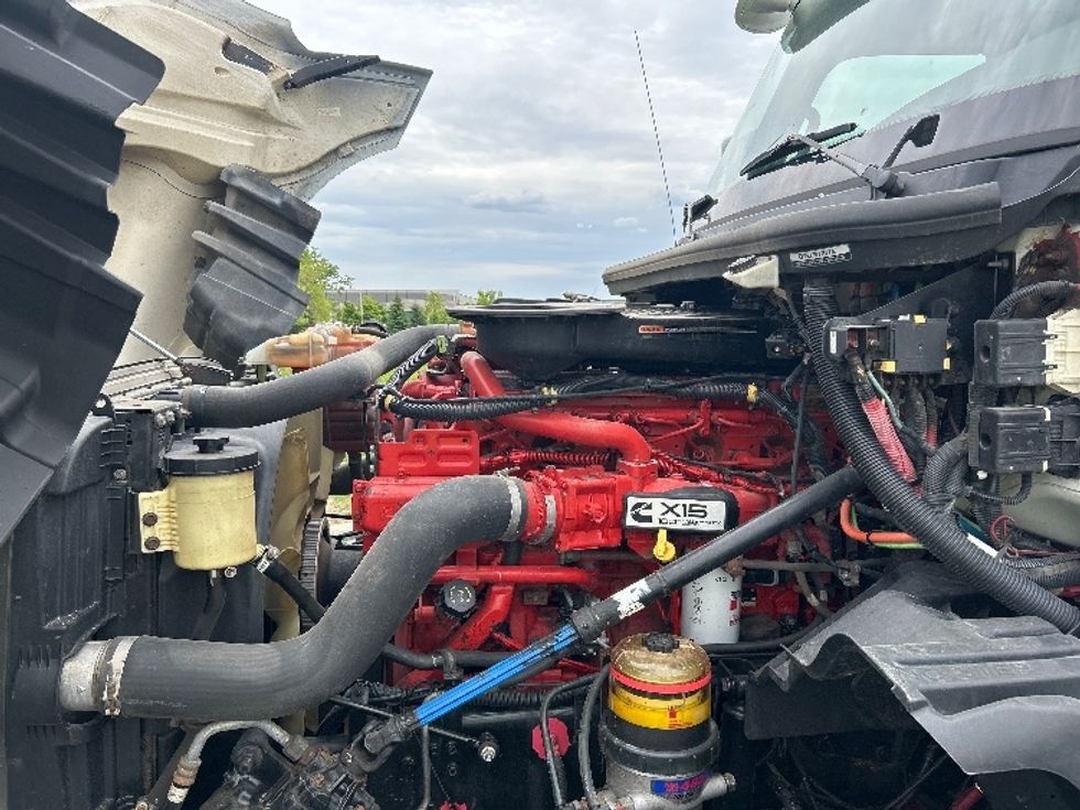 Sleeper Tractor-Heavy Duty Tractors-International-2020-LT625-Windsor-WI-691,707\n\t\tmiles-$ 32,750 - Image 21