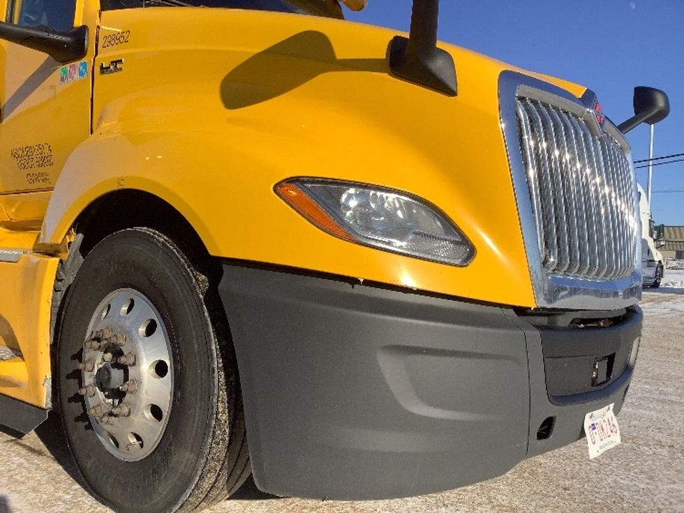 Sleeper Tractor-Heavy Duty Tractors-International-2020-LT625-Winnipeg-MB-701,132\n\t\tkm-$ 57,500 - Image 26