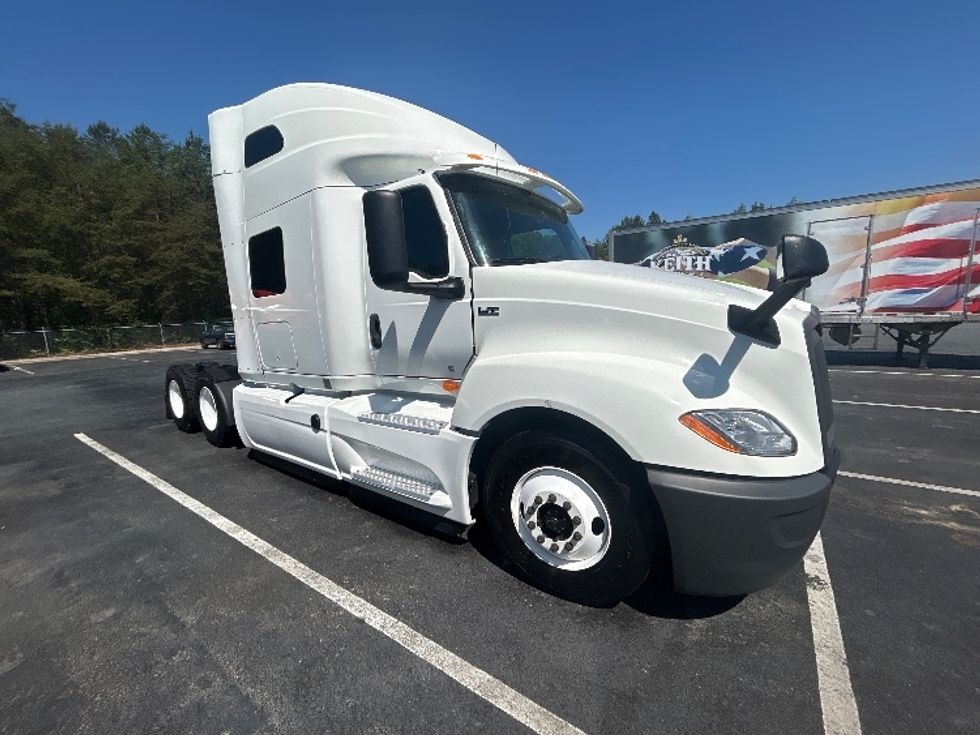 Sleeper Tractor-Heavy Duty Tractors-International-2020-LT625-Winston Salem-NC-417,067\n\t\tmiles-$ 50,750 - Image 1