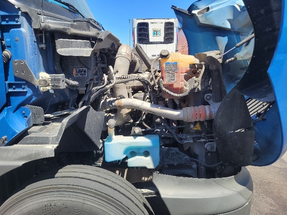 Sleeper Tractor-Heavy Duty Tractors-International-2020-RH613-Stockton-CA-522,220\n\t\tmiles-$ 29,250 - Image 19