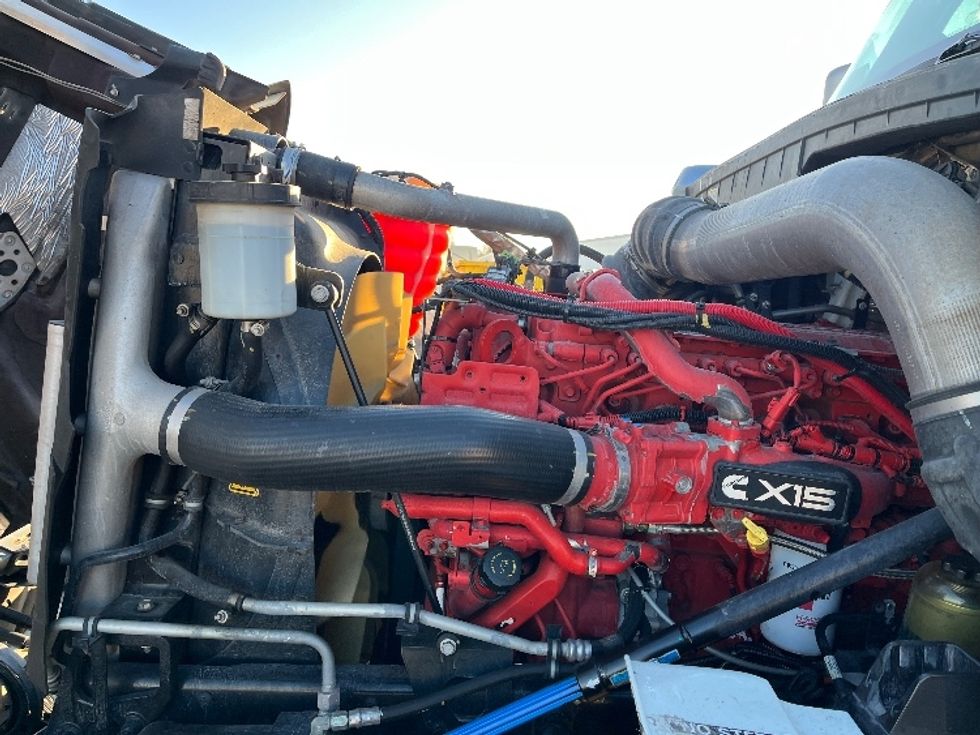 Sleeper Tractor-Heavy Duty Tractors-International-2021-LONESTAR-Warren-MI-185,805\n\t\tmiles-$ 92,000 - Image 20