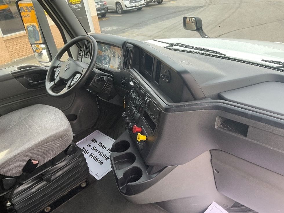 Sleeper Tractor-Heavy Duty Tractors-International-2021-LT625-Anaheim-CA-399,910\n\t\tmiles-$ 55,000 - Image 15